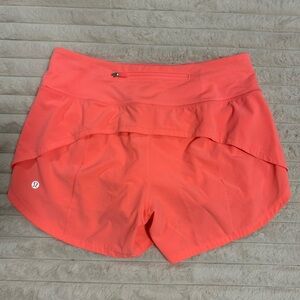 SOLD // Lululemon Speed Up Mid-Rise Lined Short 4"